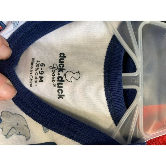 Duck Duck Goose Size 6-9 months Boys 3 Piece Shorts Set With Socks - Picture 7 of 7